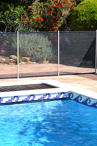 Swimming Pool Safety - Fence